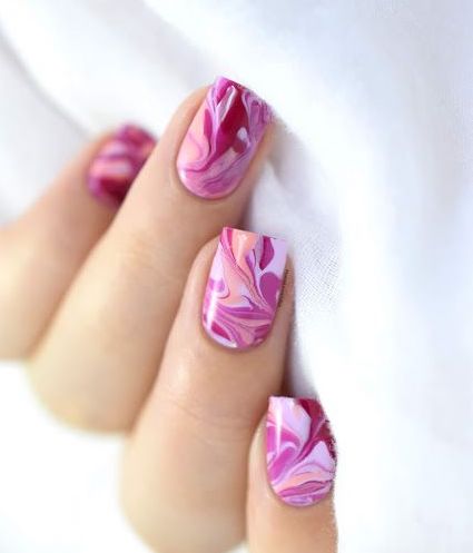 Nail loang màu tím dịu dàng cho chị em